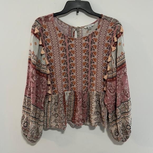 American Eagle Outfitters Tops - American Eagle Long Sleeve Top Size Large